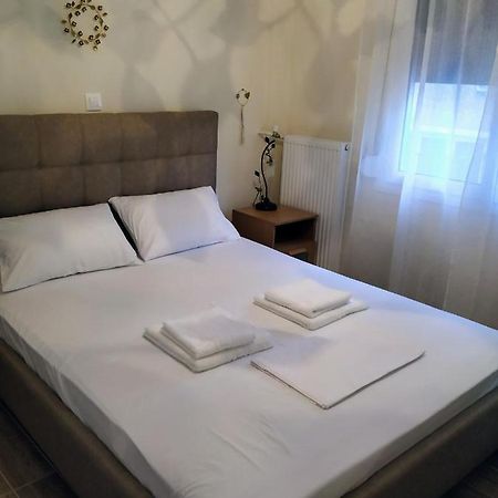 Kynosargous Square'S Apartment Athens Exterior photo