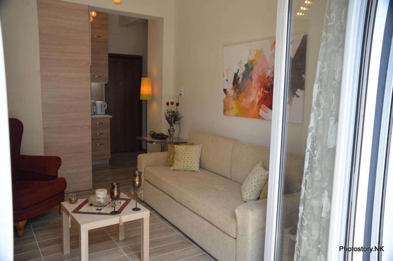 Kynosargous Square'S Apartment Athens Exterior photo